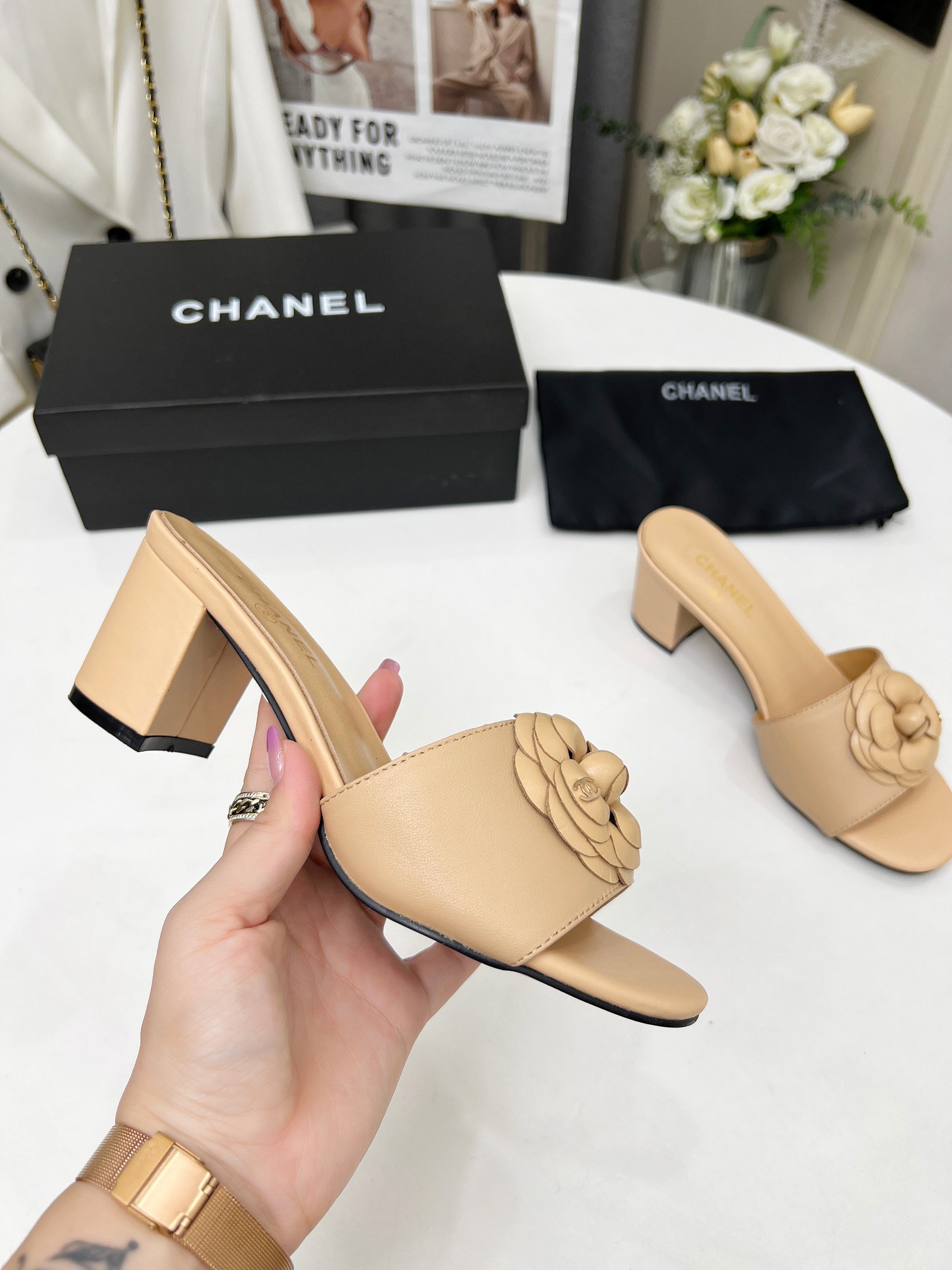 CHANEL slippers