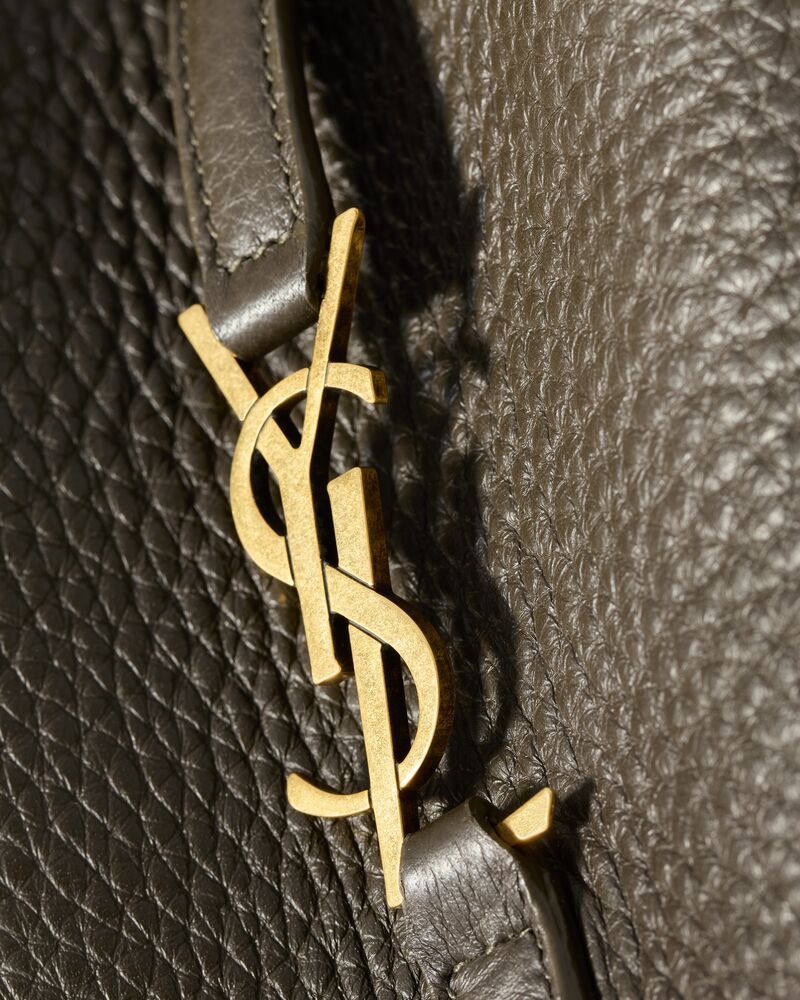 YSL LE 5 à 7 BABY soft grained leather handbag