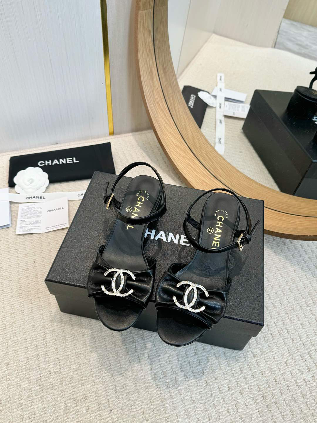 CHANEL slippers