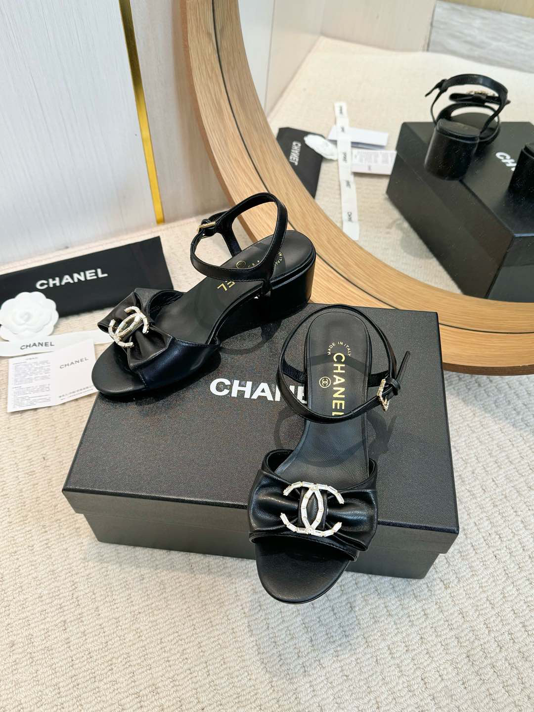 CHANEL slippers