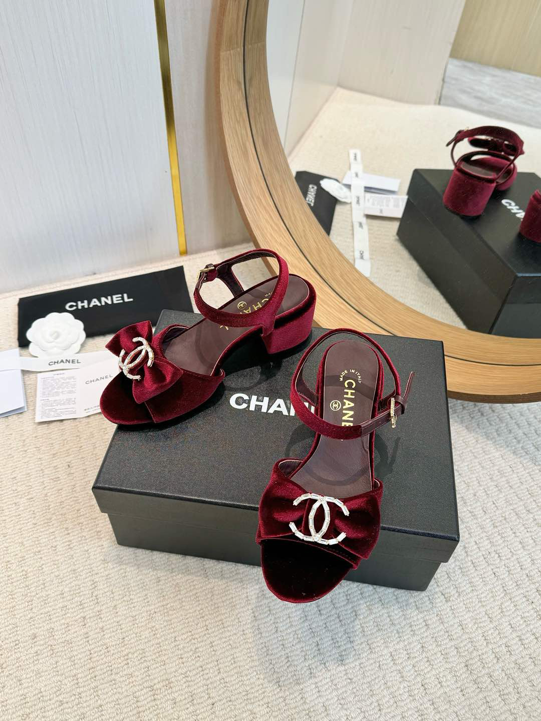 CHANEL slippers