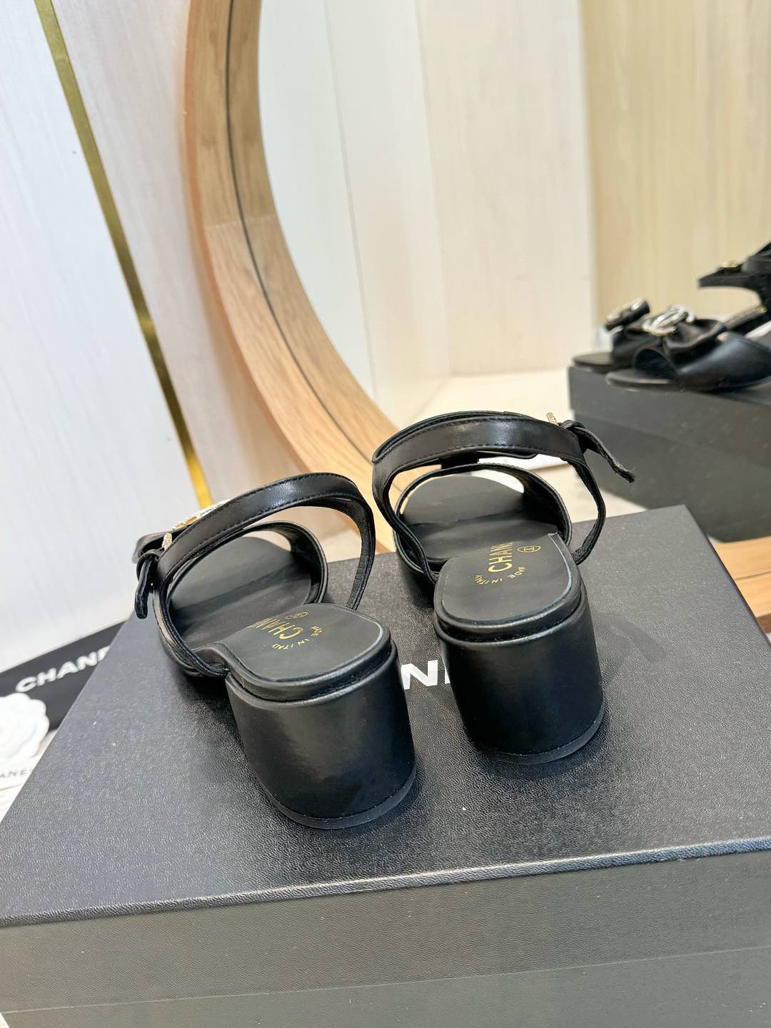 CHANEL slippers