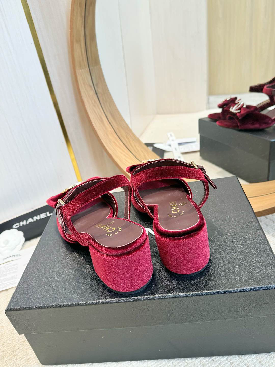 CHANEL slippers