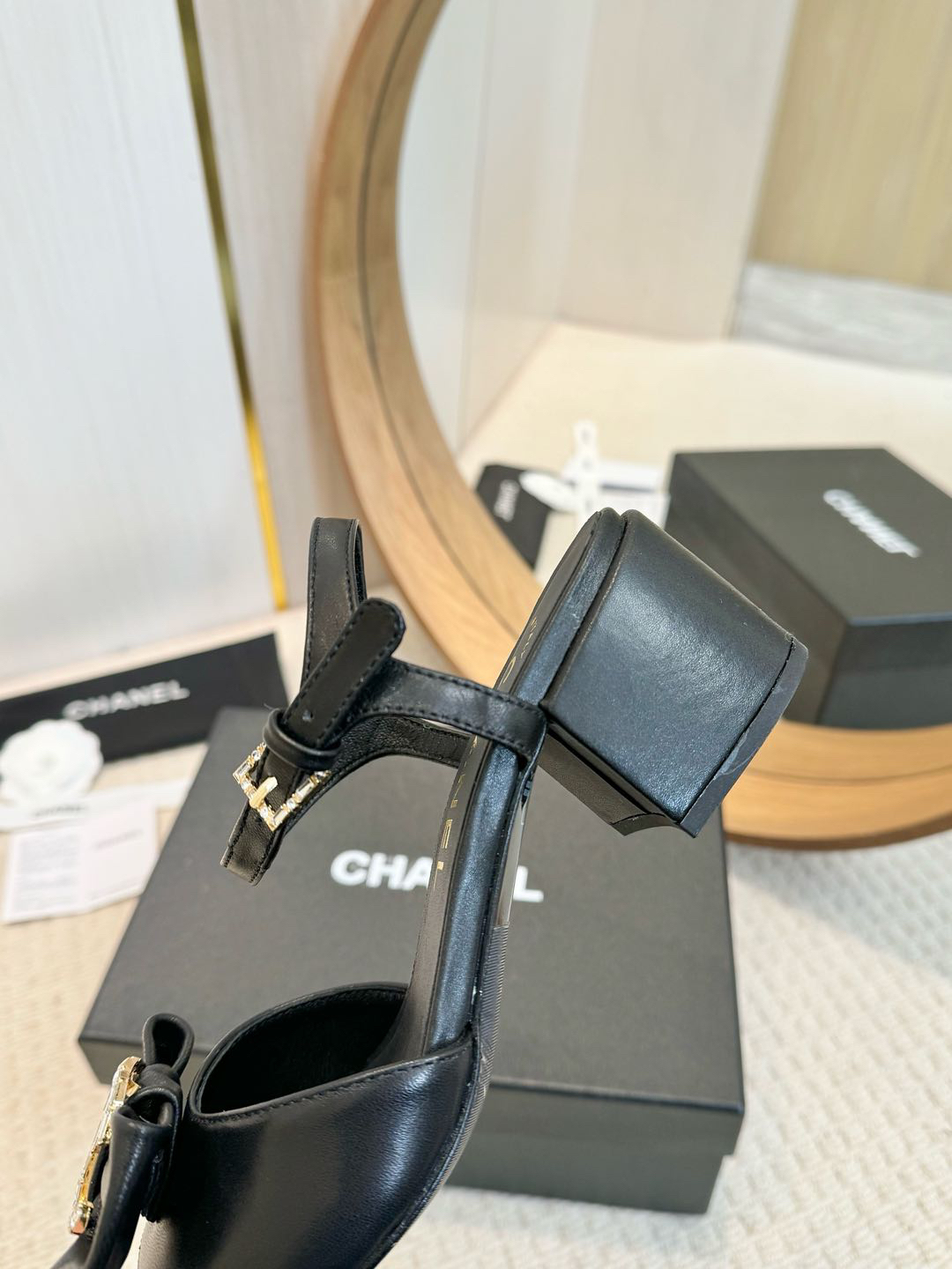 CHANEL slippers