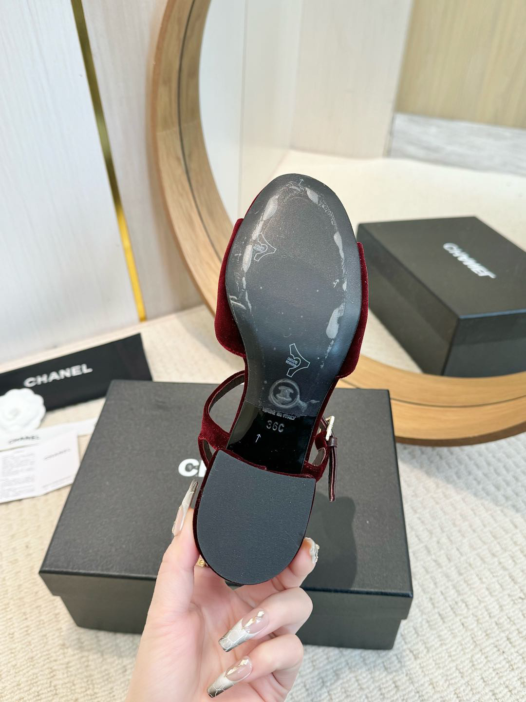 CHANEL slippers