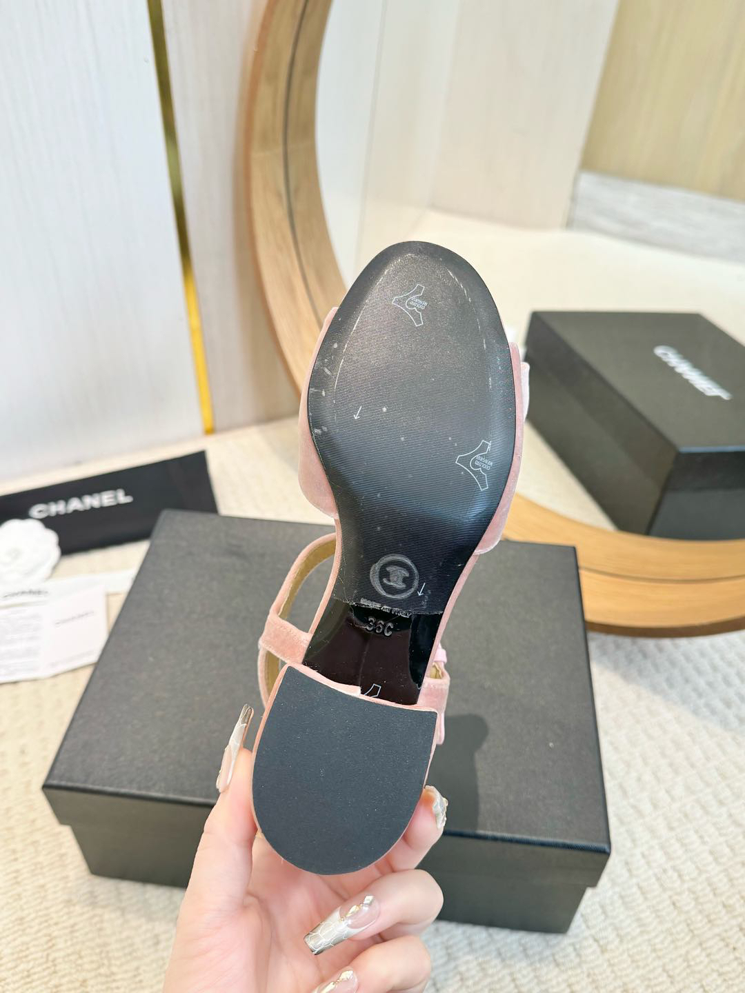 CHANEL slippers