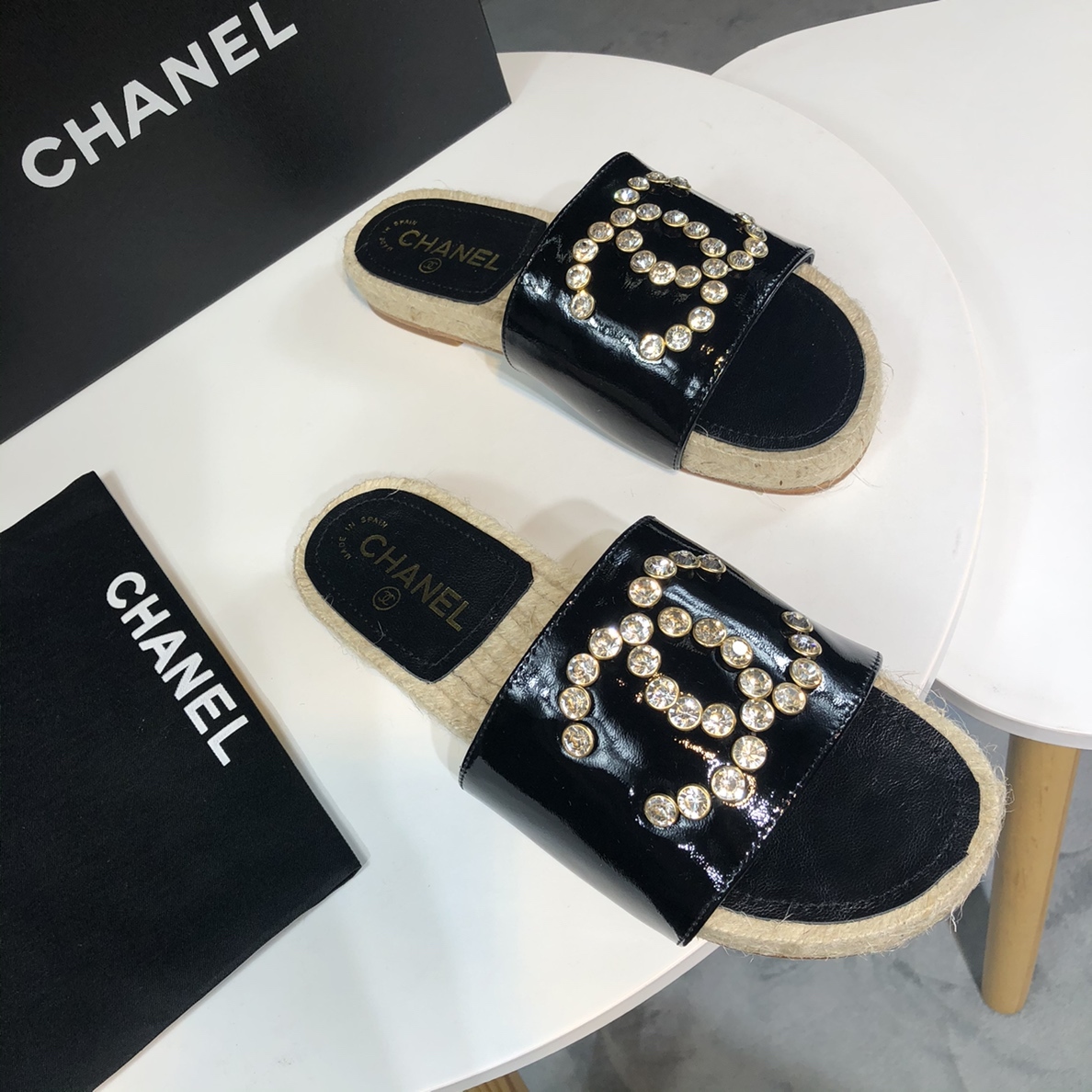 CHANEL slippers