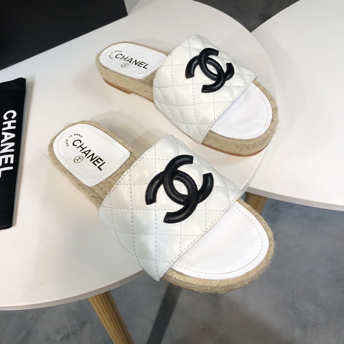 CHANEL slippers