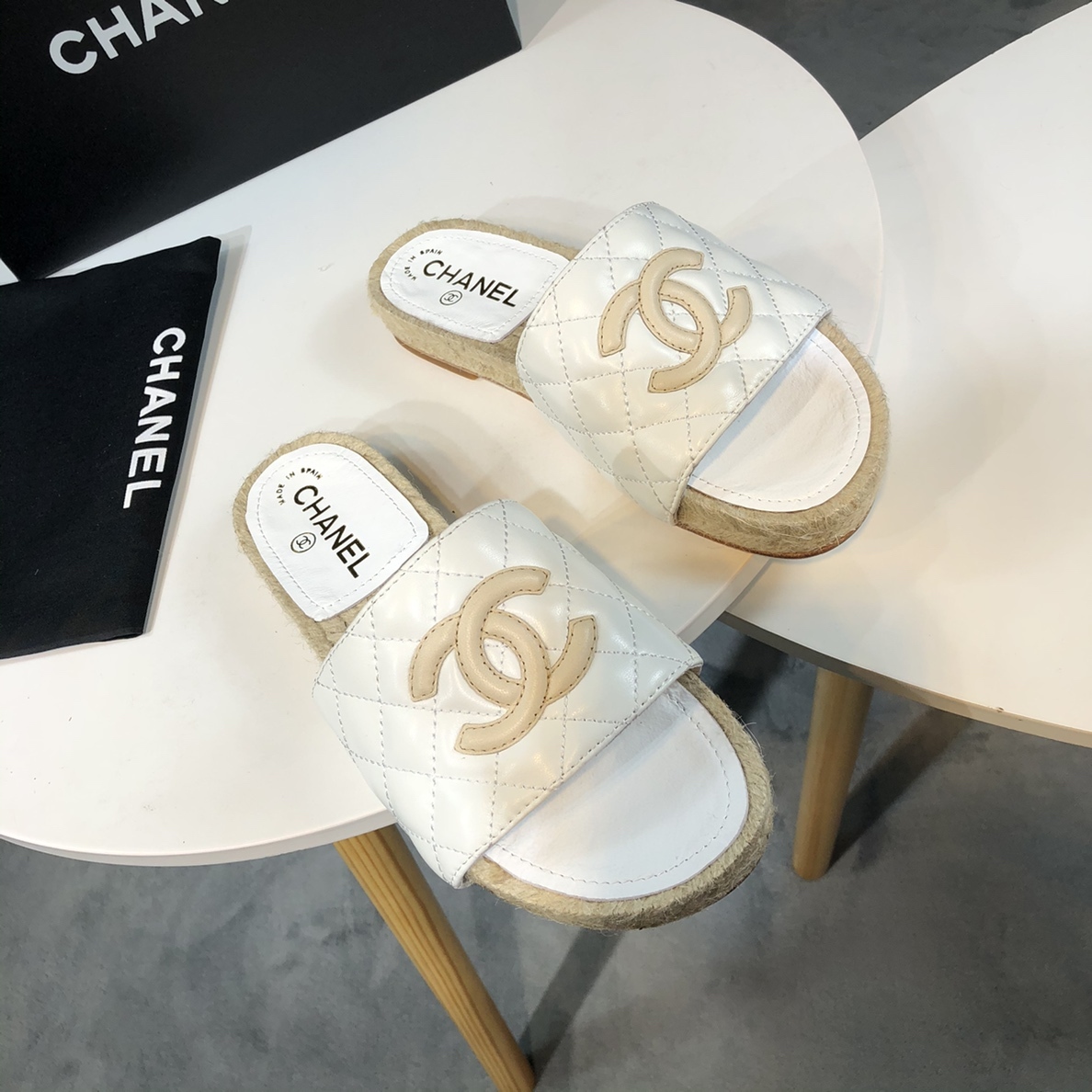 CHANEL slippers