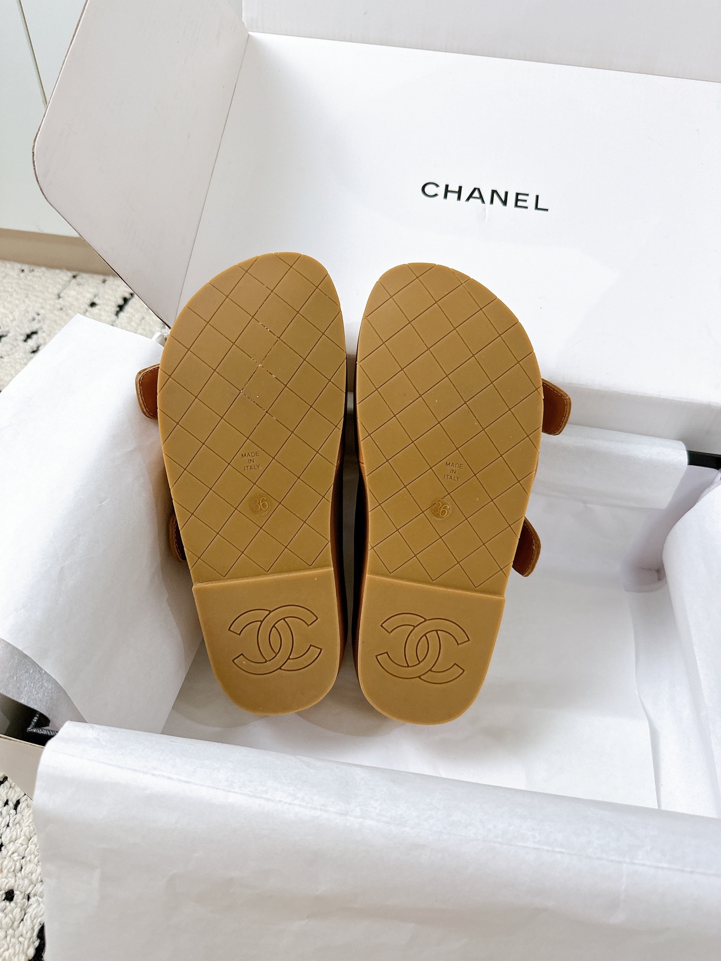 CHANEL slippers