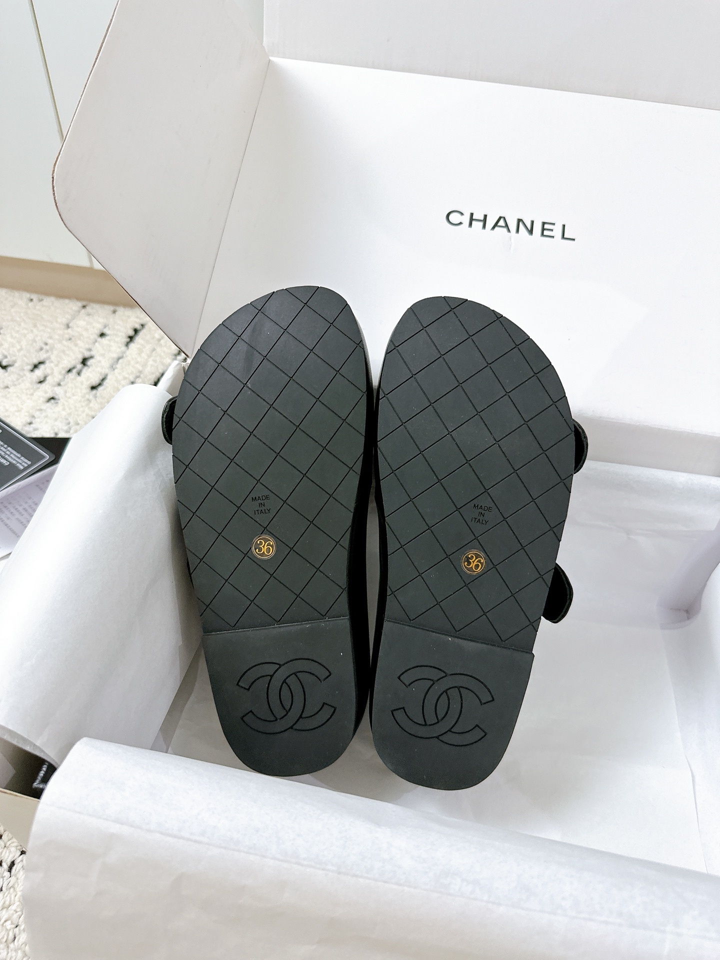 CHANEL slippers