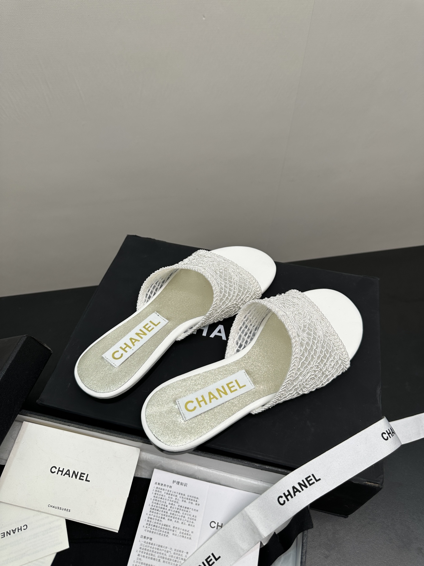 CHANEL slippers
