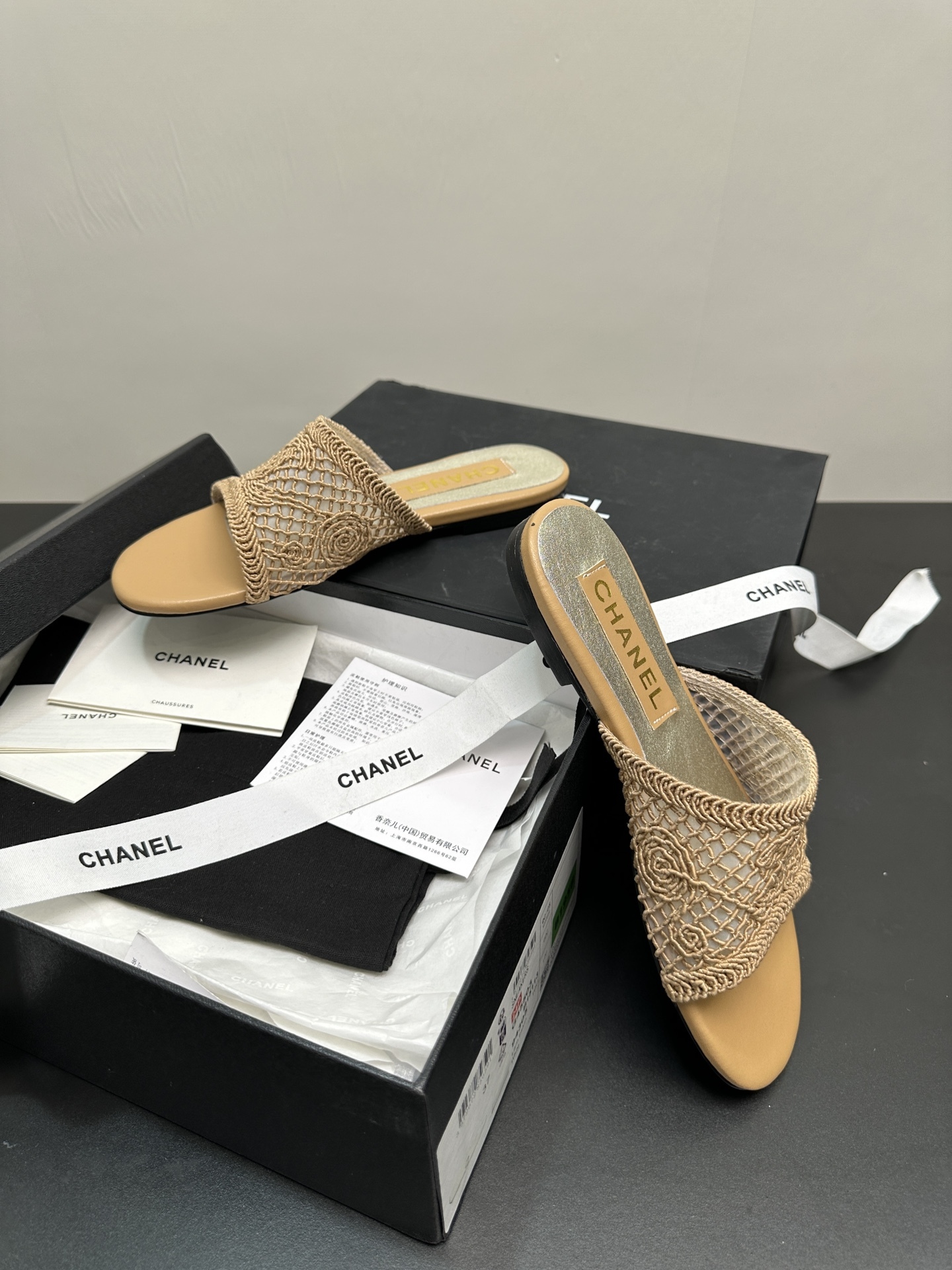 CHANEL slippers