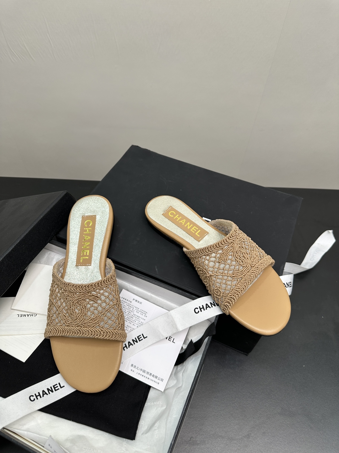 CHANEL slippers