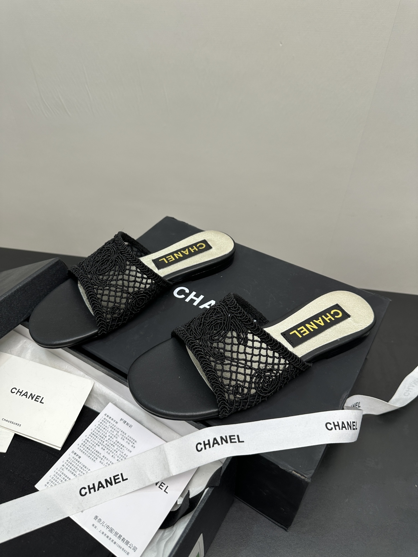 CHANEL slippers