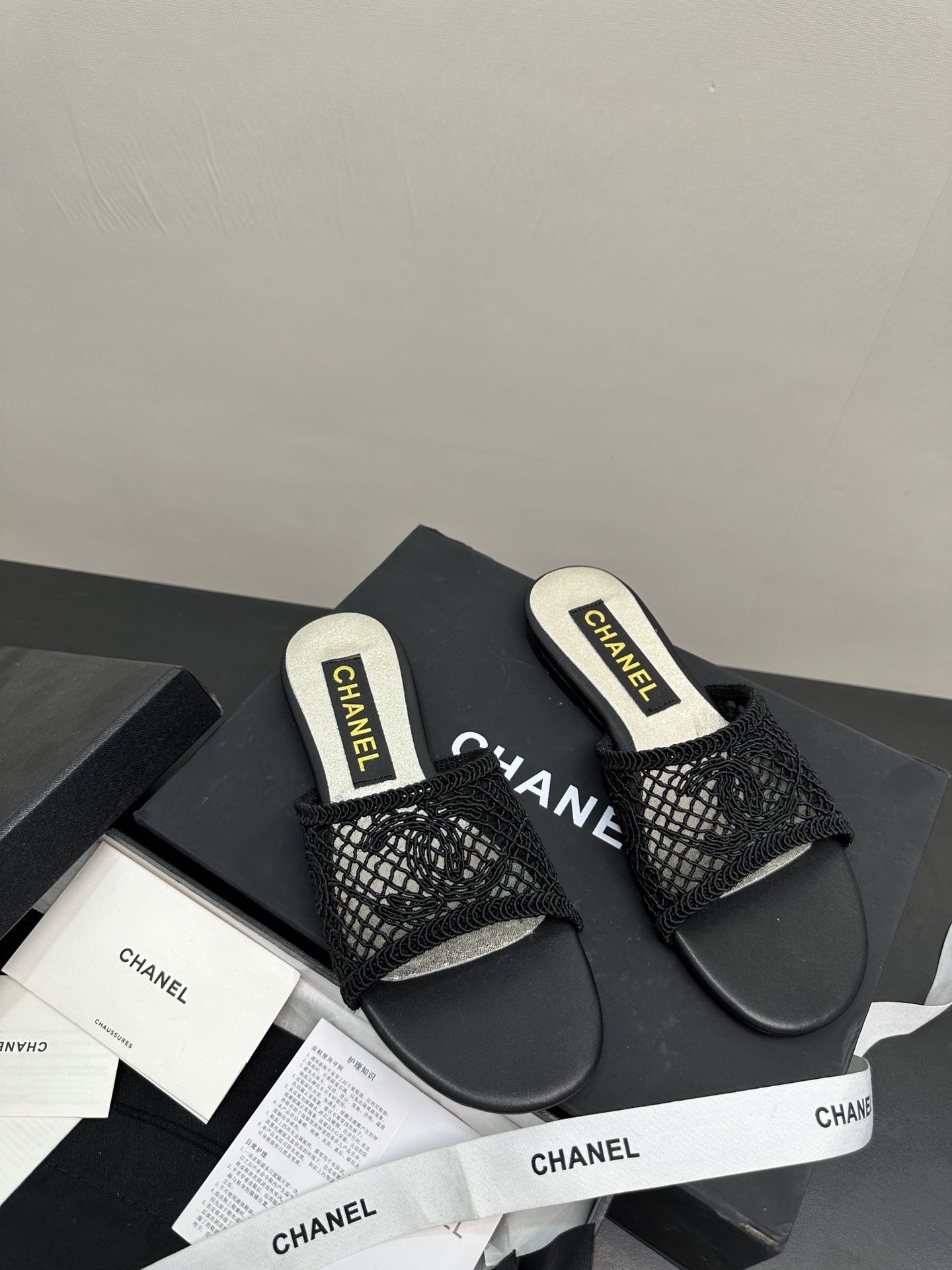 CHANEL slippers