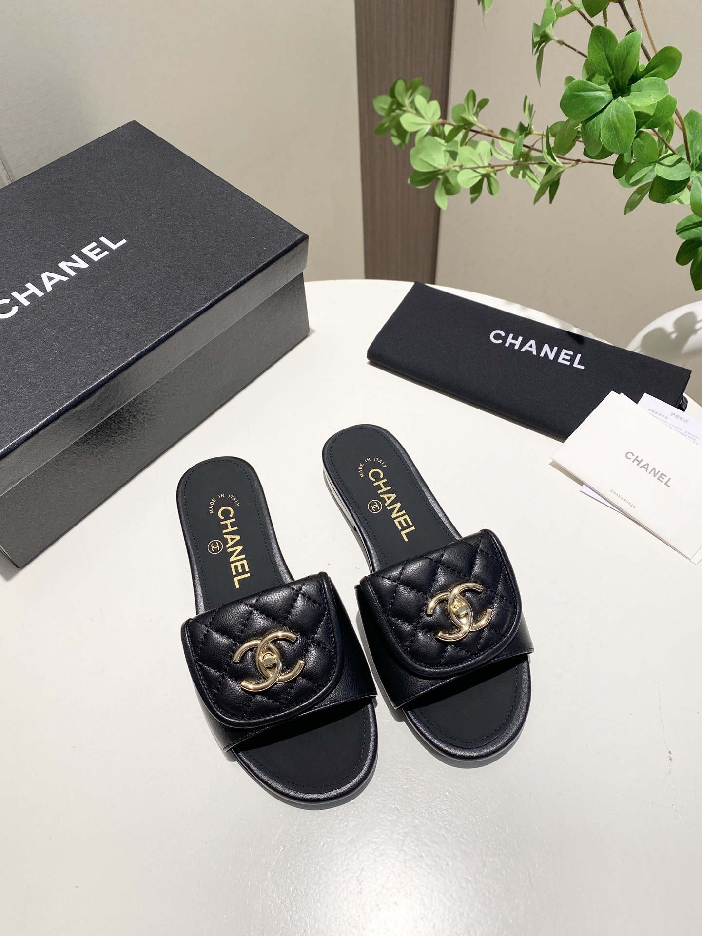 CHANEL slippers