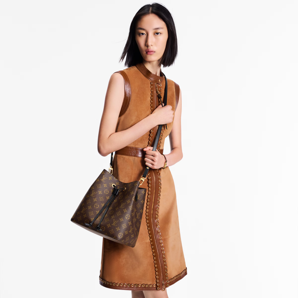 LV NÉONOÉ medium-sized bag