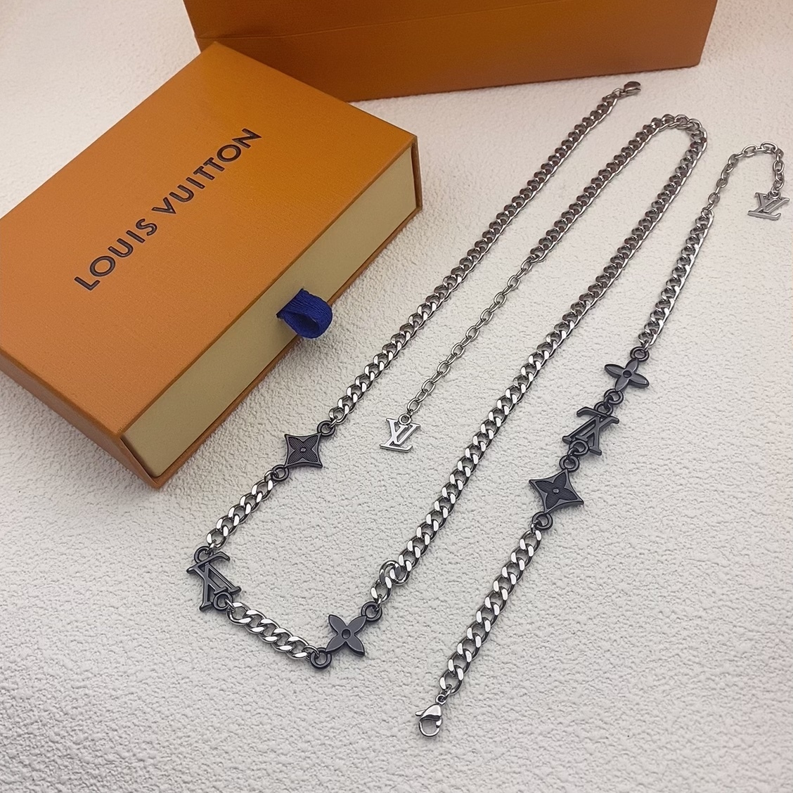 LV Necklace / Bracelet