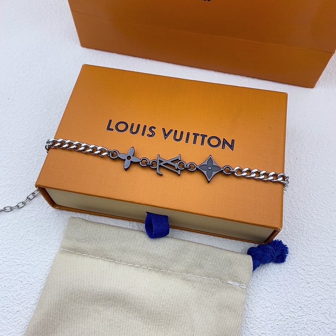 LV Necklace / Bracelet