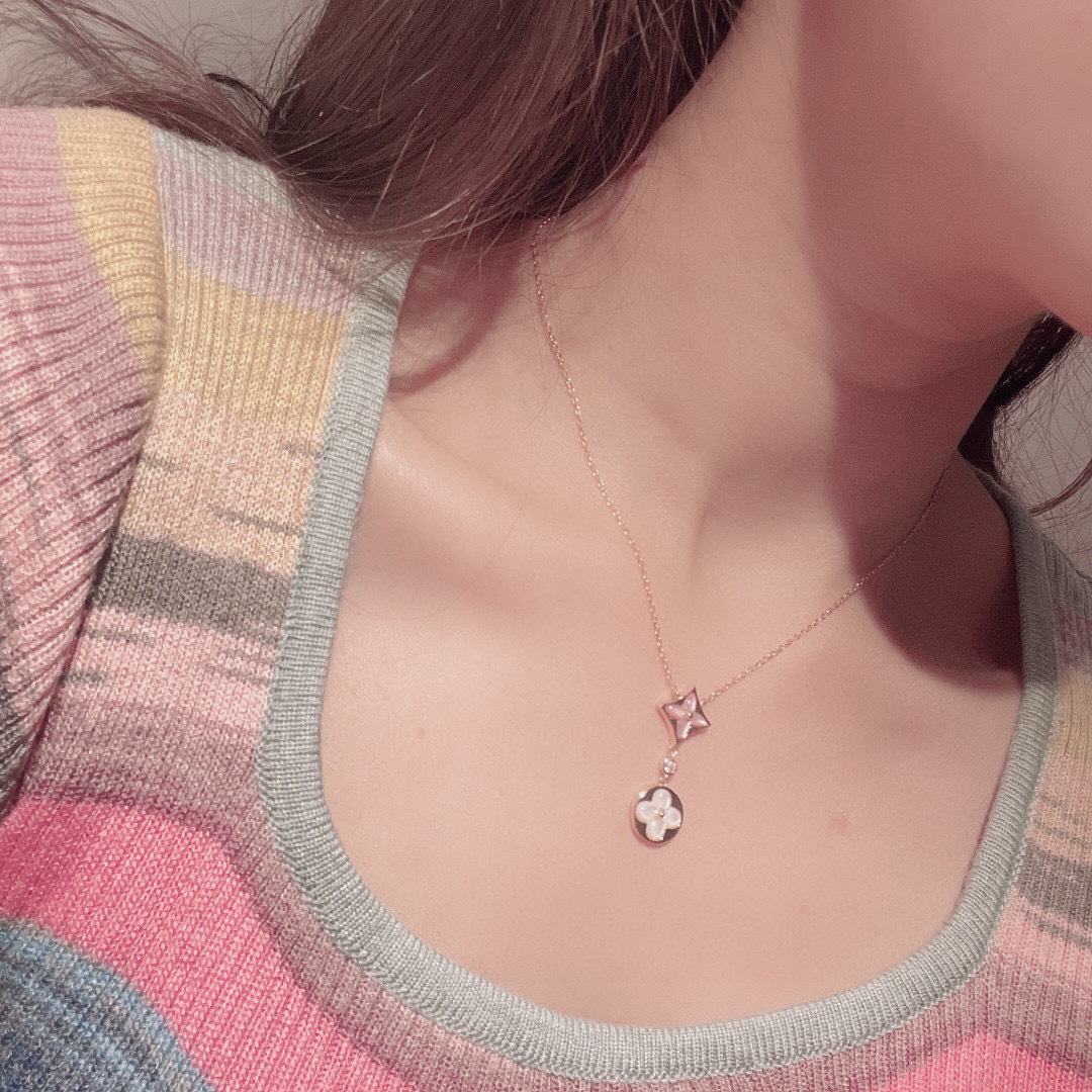 LV Necklace