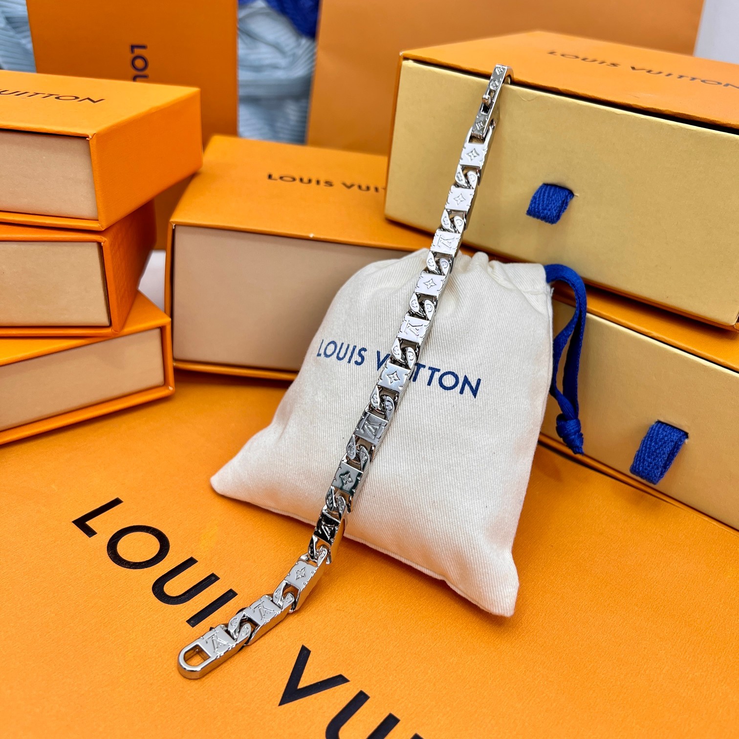 LV Bracelet