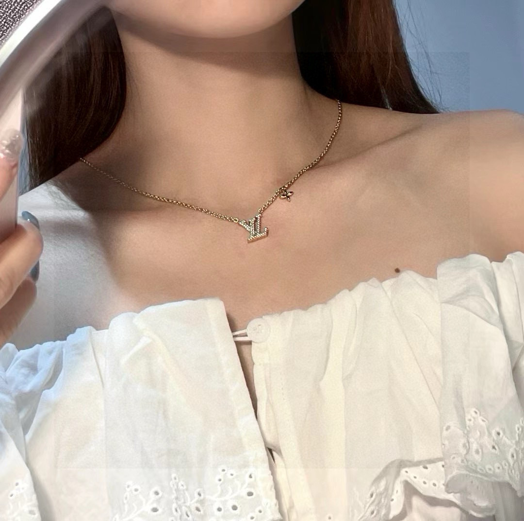 LV Necklace