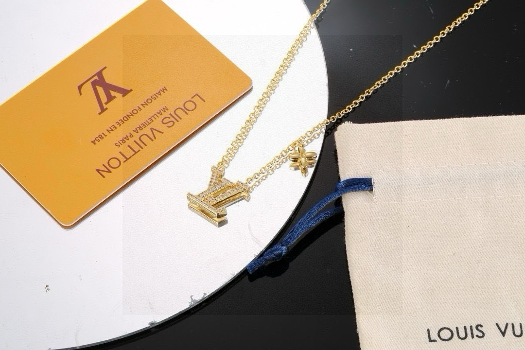 LV Necklace