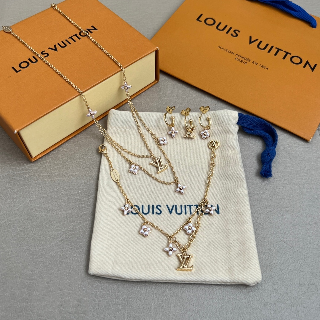 LV Necklace