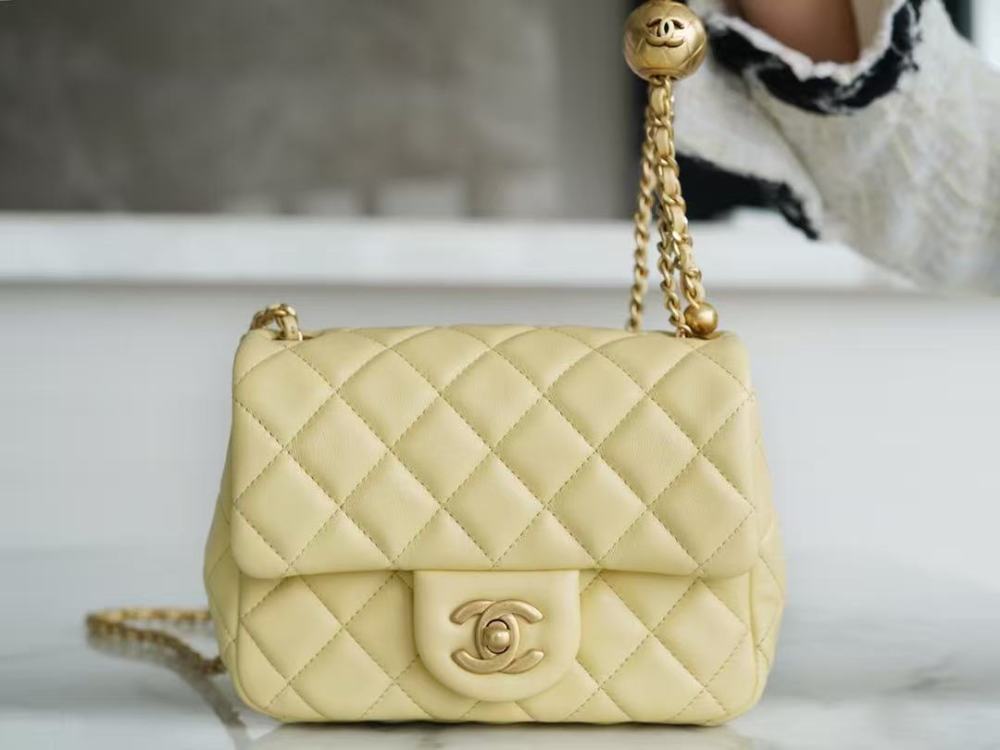 CHANEL 20S CF Square Fat Bag, Classic Quilted Pattern, Gold Buckle, Adjustable Leather Chain Shoulder Strap, Lambskin, Mini Crossbody/Shoulder Bag, Women's, Black