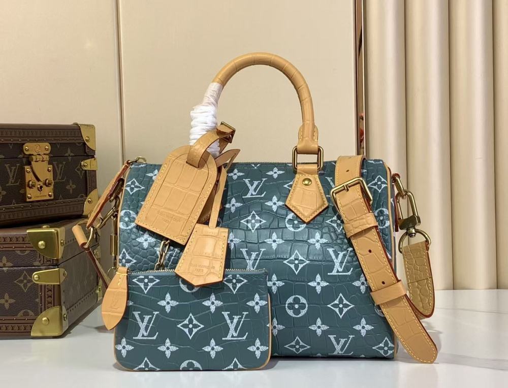 Louis Vuitton Speedy P9 crocodile-patterned calfskin leather, available in various colors and sizes: 25/30cm