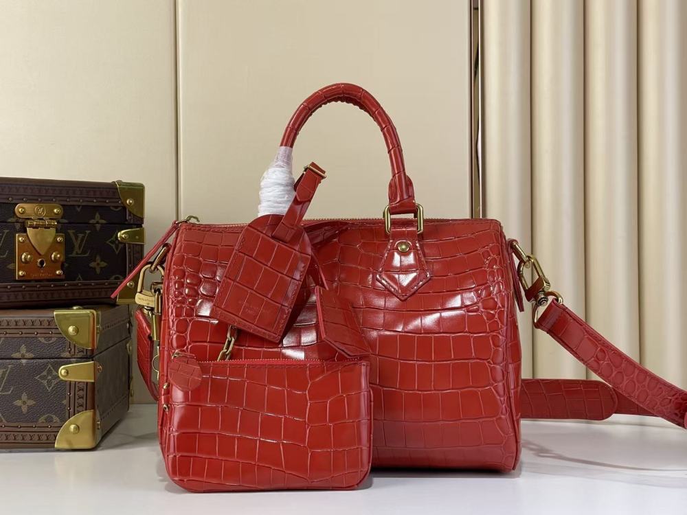 Louis Vuitton Speedy P9 crocodile-patterned calfskin leather, available in various colors and sizes: 25/30cm