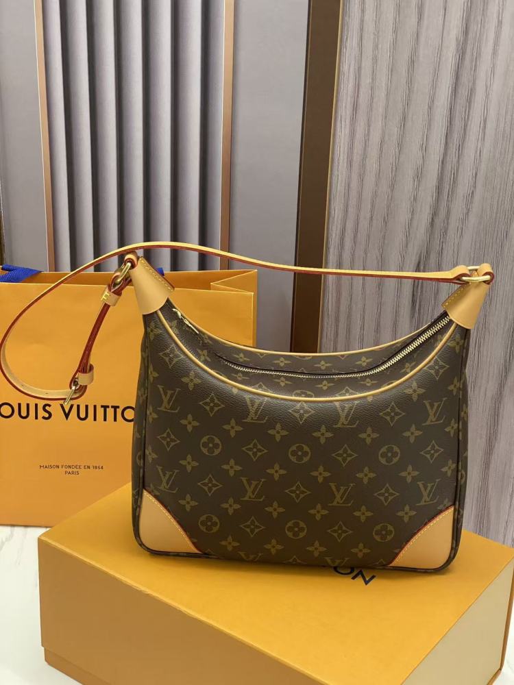 Louis Vuitton classic monogram