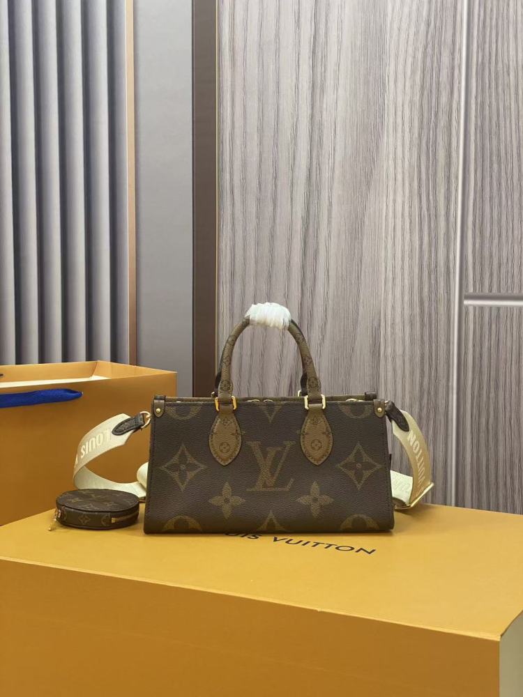 Louis Vuitton classic monogram