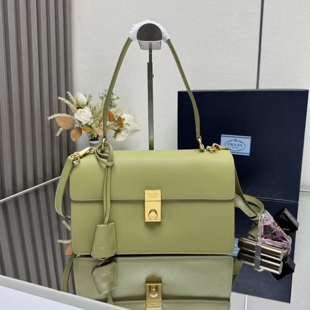 PRADA Soft Sound/Cowhide Leather/28CM