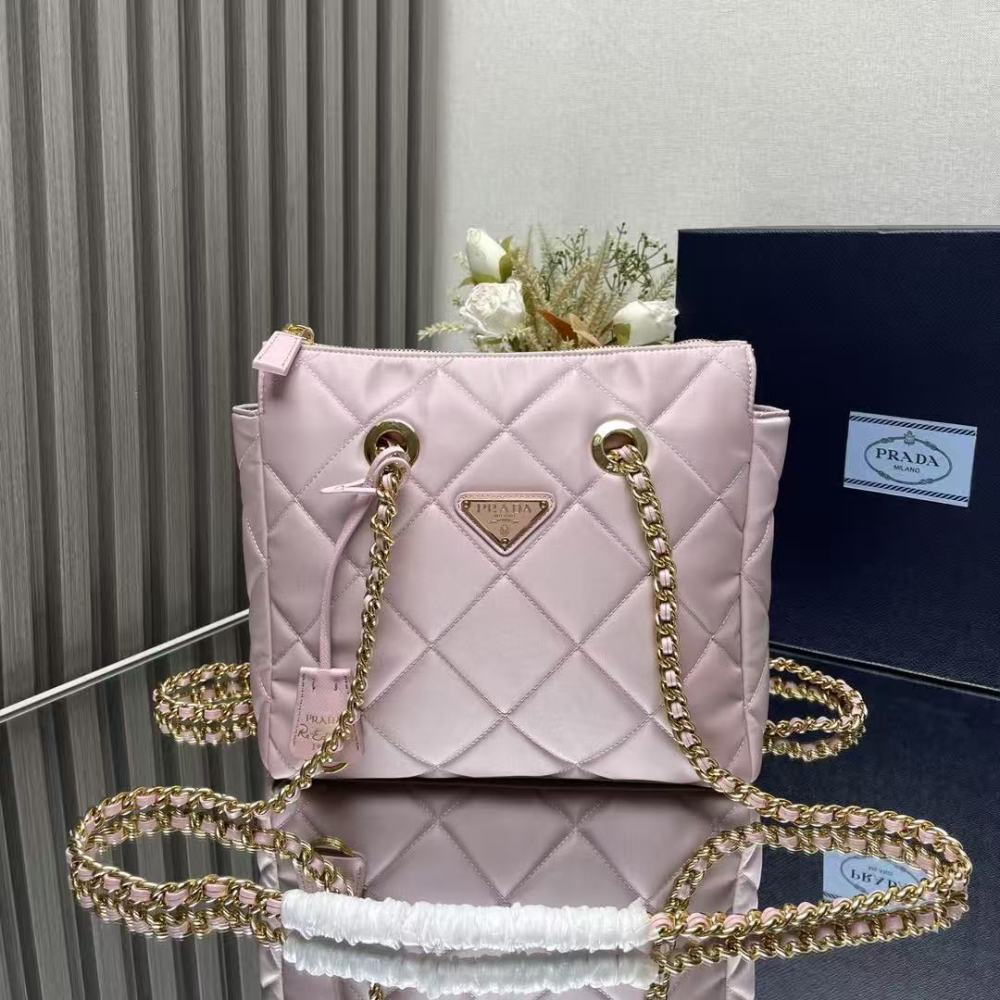 Prada NO VALUE/Nylon/25CM