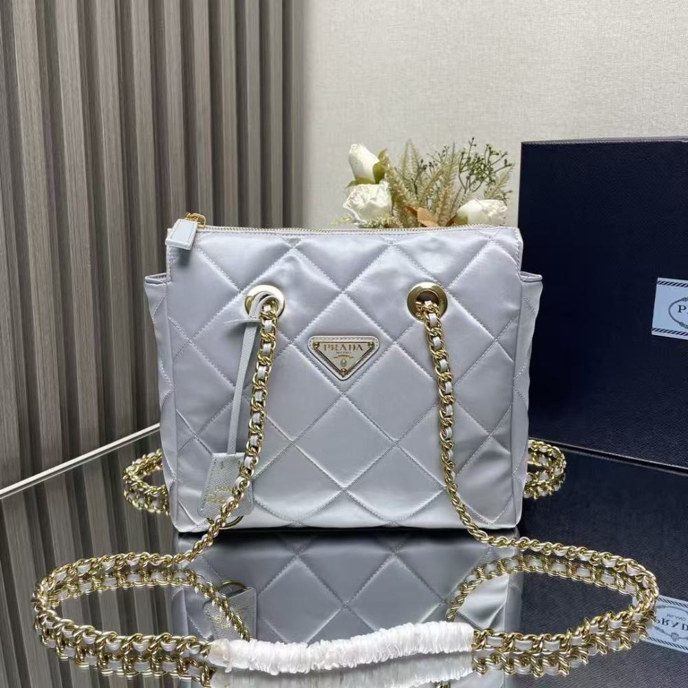 Prada NO VALUE/Nylon/25CM