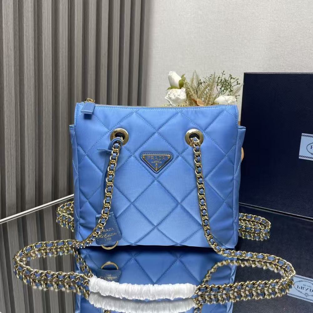 Prada NO VALUE/Nylon/25CM