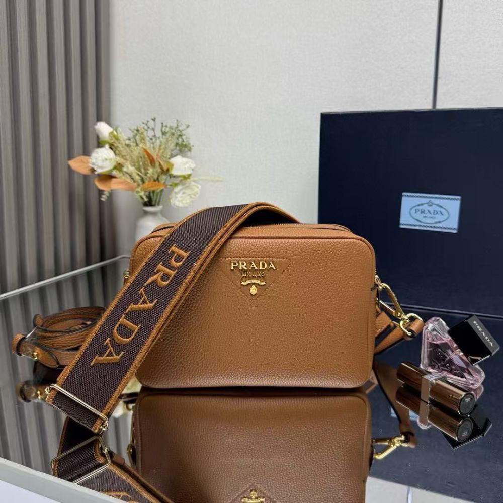 PRADA Flou/牛皮/22CM/23CM