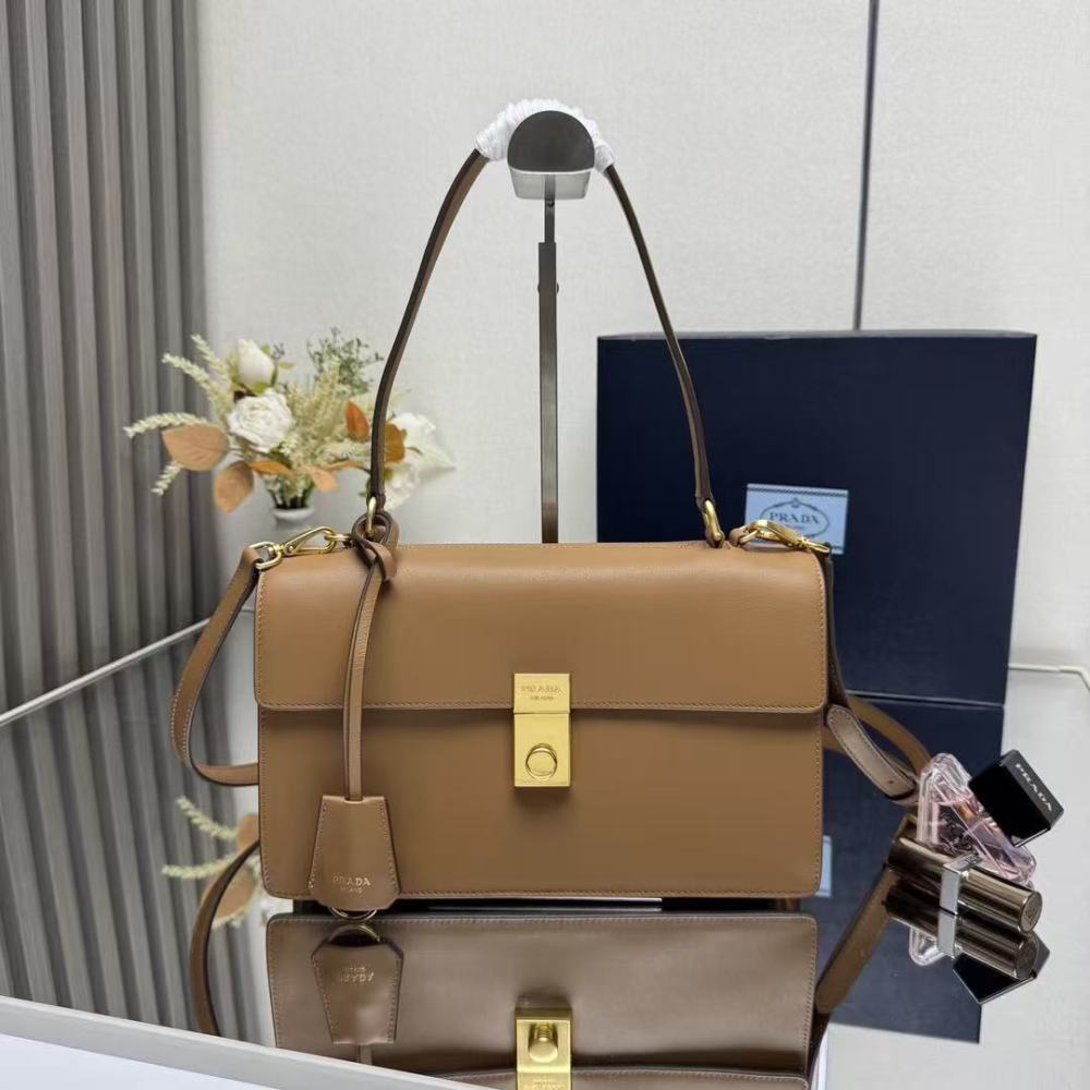 PRADA Soft Sound/Cowhide Leather/28CM