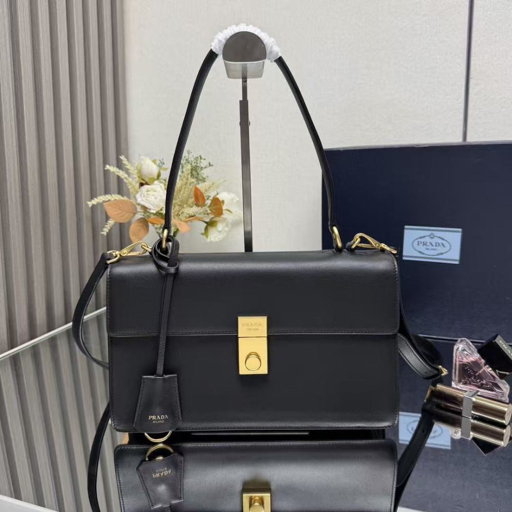 PRADA Soft Sound/Cowhide Leather/28CM