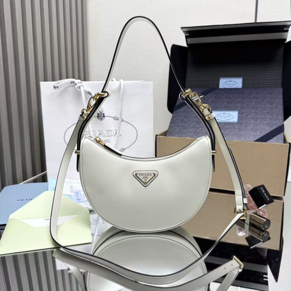 PRADA Arque/Cowhide leather/22.5CM