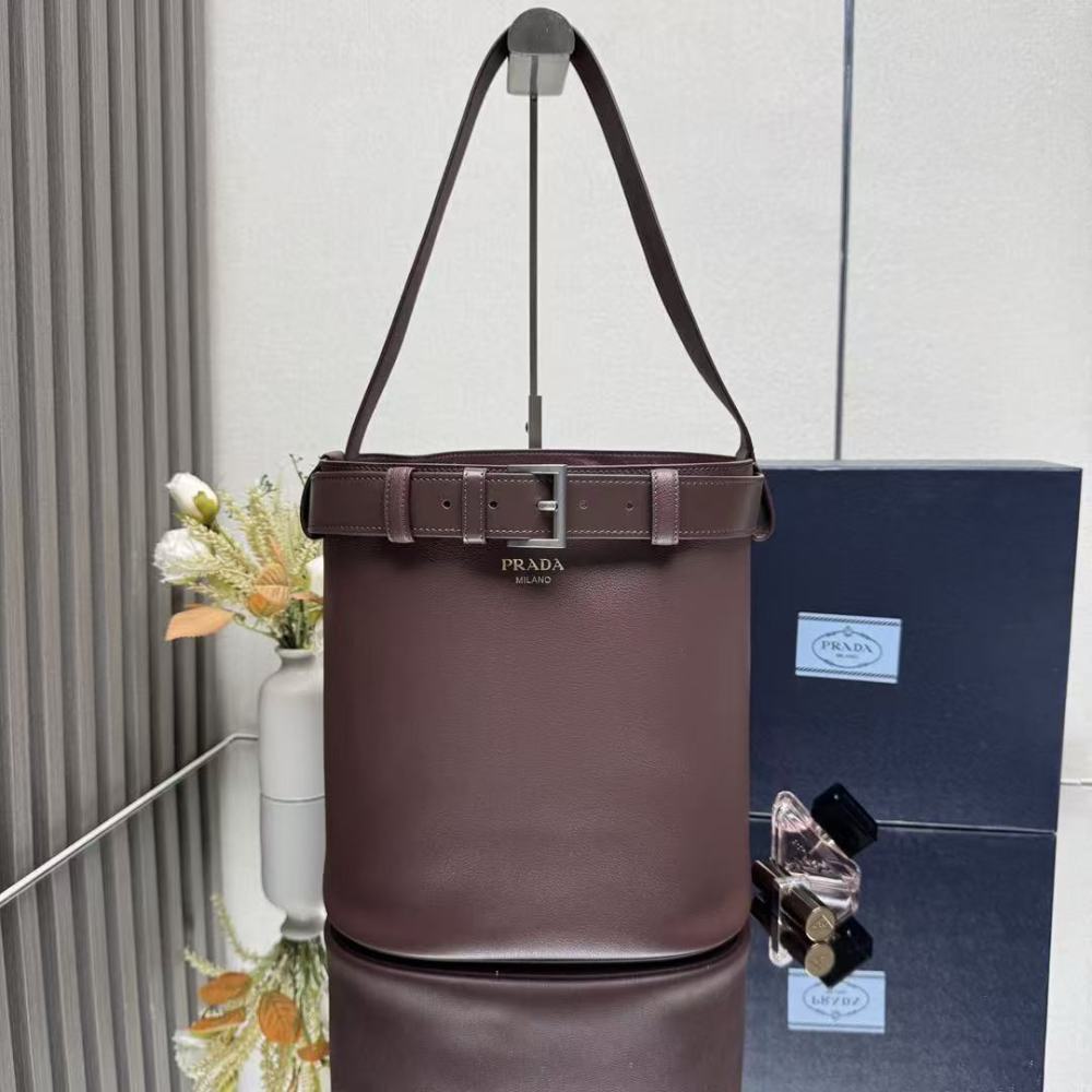 PRADA Buckle / Cowhide leather / 26.5CM