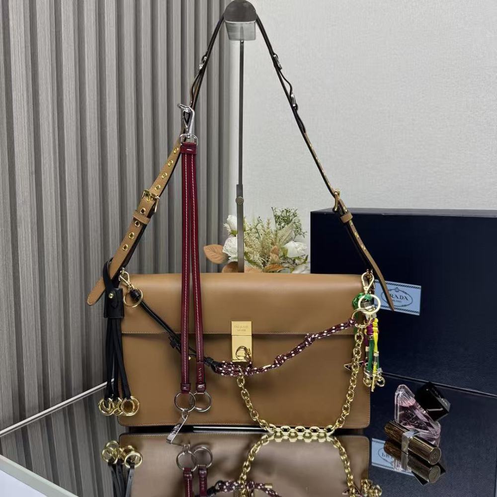 PRADA Soft Sound/Cowhide leather/35CM/24CM