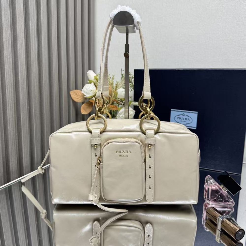 PRADA Dangle Bag / Cowhide Leather / 30CM / 14.5CM