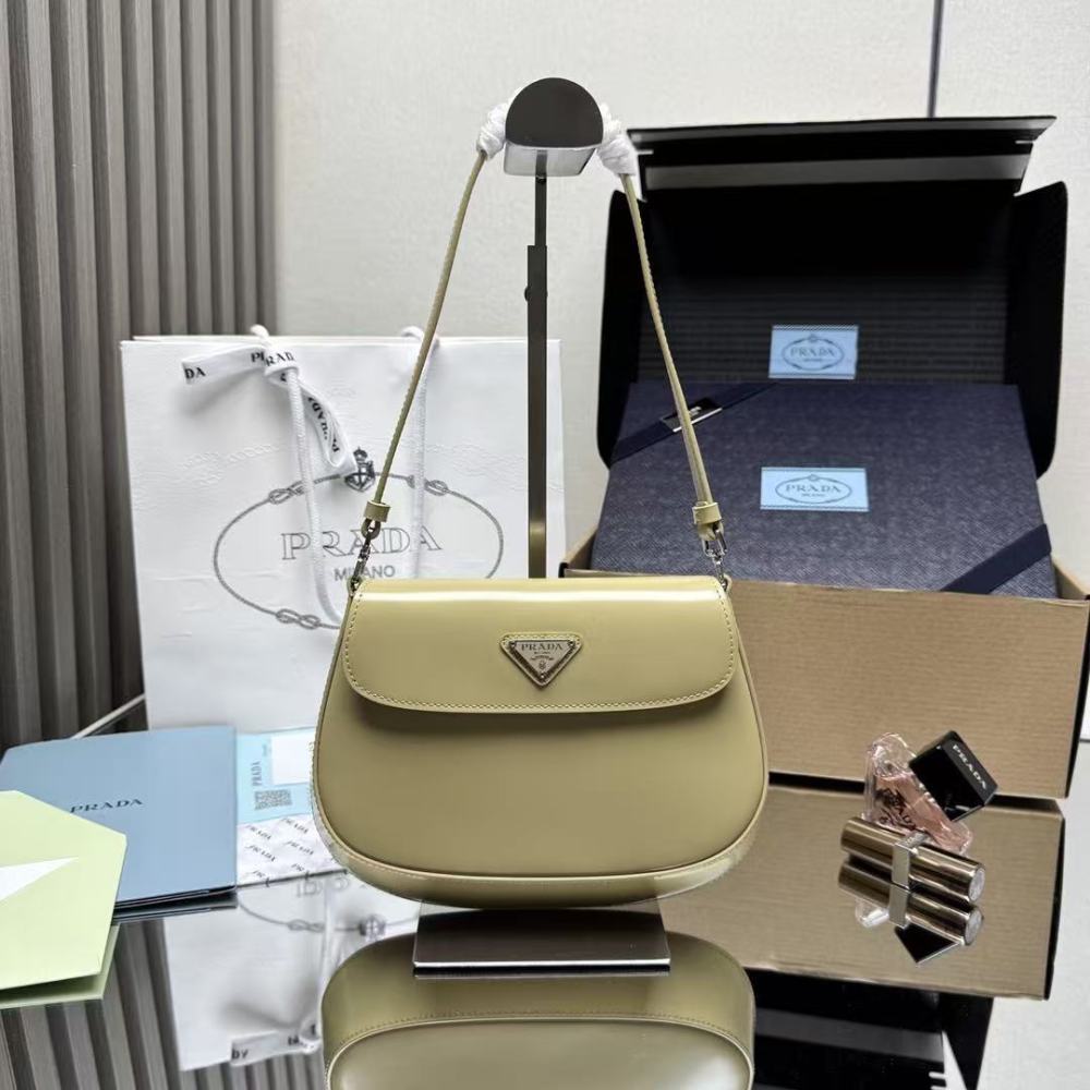 PRADA Cleo/Cowhide Leather/27CM/23CM