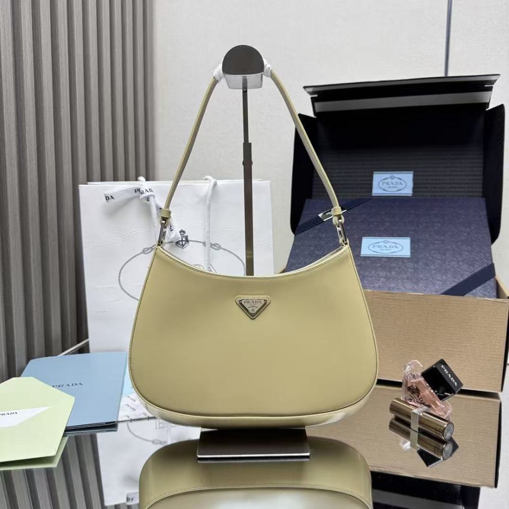 PRADA Cleo/Cowhide Leather/27CM/23CM