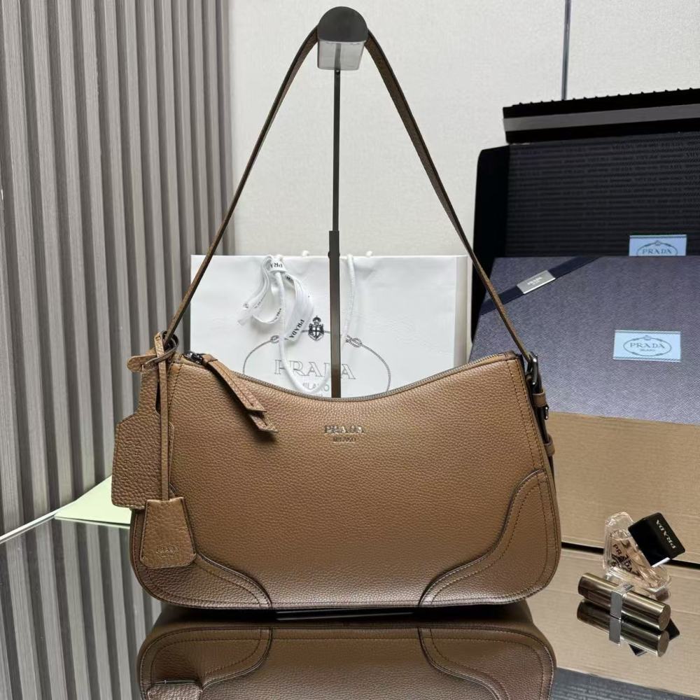 PRADA Aimée/Cowhide Leather/36CM