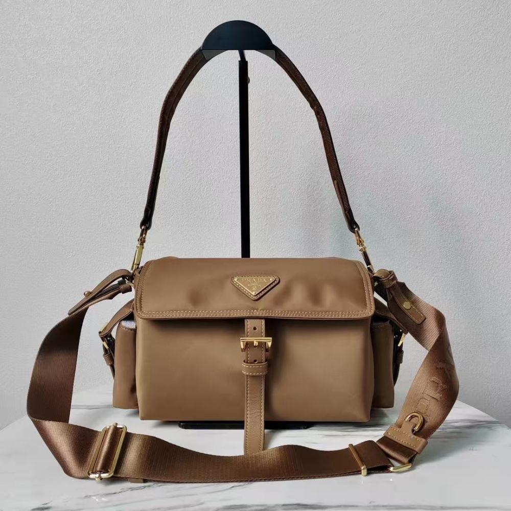 PRADA Explore/Suede/Nylon/32CM/30CM