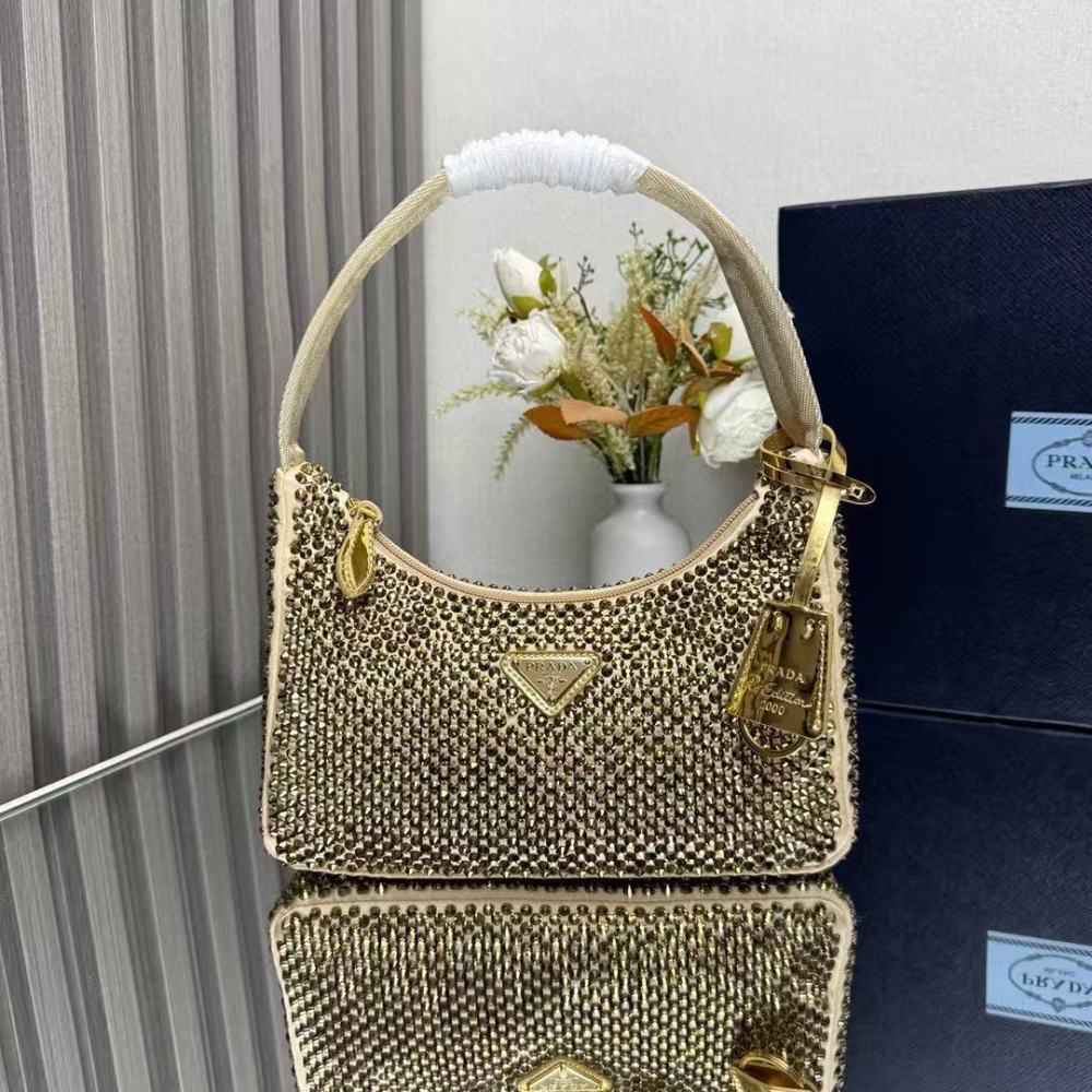 PRADA Re-Edition 2005 / Diamond / Nylon